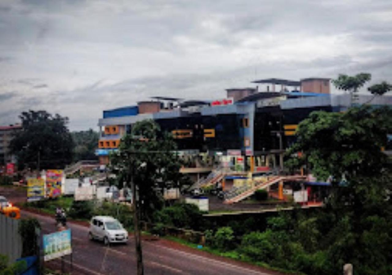 Hotel Jaltarang Kalmath Kankavali ภายนอก รูปภาพ